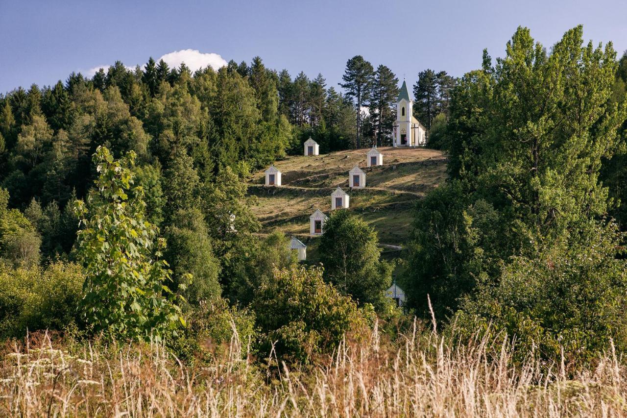 Hostinec U Hromadov - Ubytovanie V Sukromi Rajecka Lesna Esterno foto
